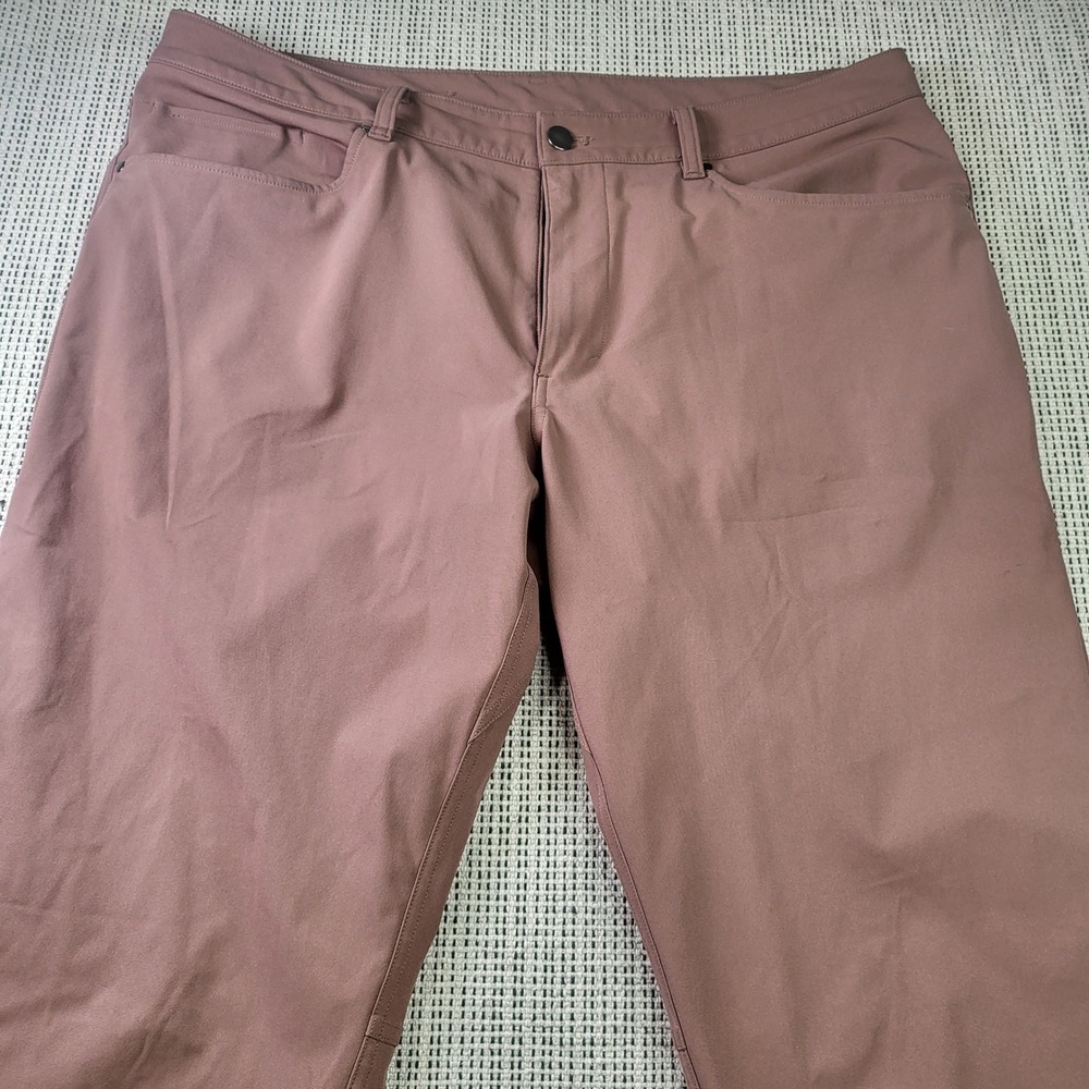 Lululemon ABC Pant Men 36 Mauve Brown Warpstreme Classic Fit 5-Pocket 32 Inseam